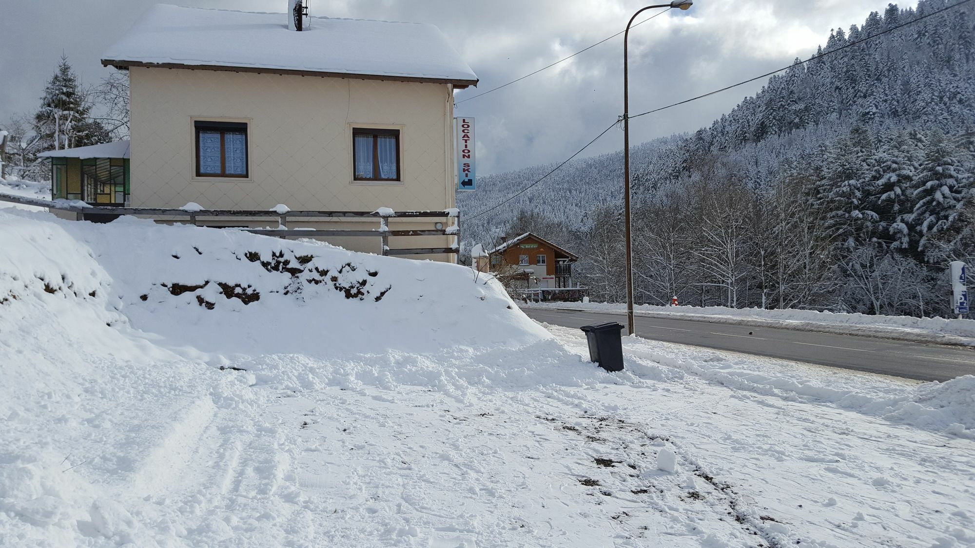 Gite de L'ours La Bresse Extérieur photo